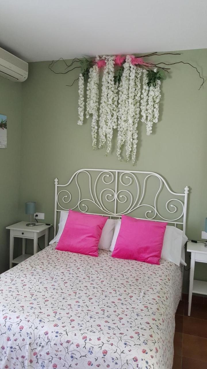 Hospederia Rural Las Buganvillas เอลโรซิโอ ภายนอก รูปภาพ