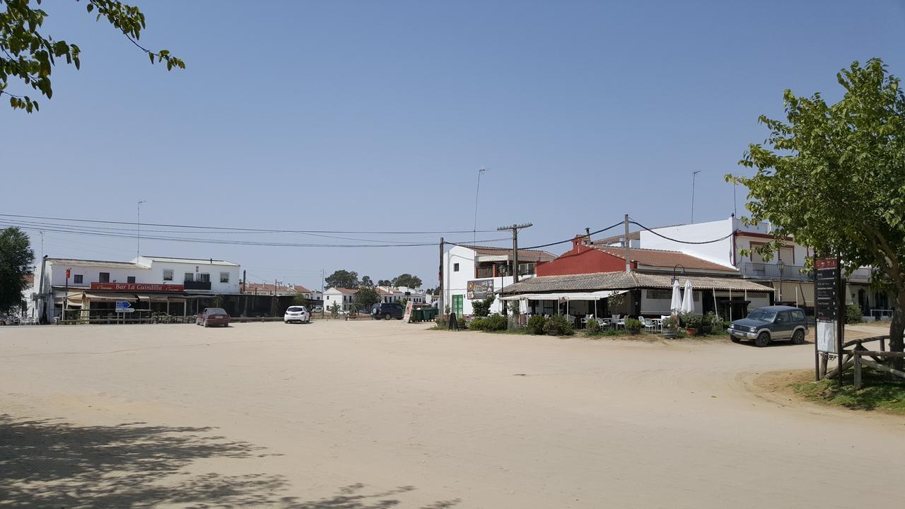 Hospederia Rural Las Buganvillas เอลโรซิโอ ภายนอก รูปภาพ